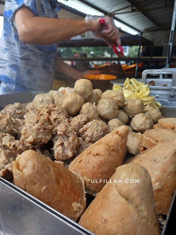 Bakso Bang Disko: Bakso Pendatang Baru Di Malang Yang Viral - Bala Bala ...