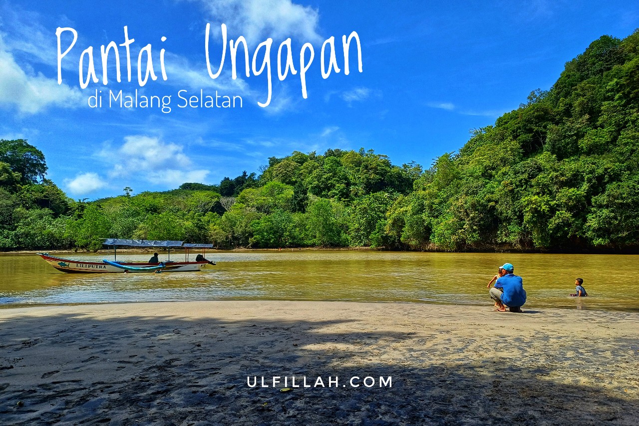 Piknik Seru di Pantai Malang Selatan - Bala Bala Story